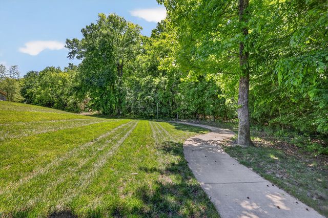 233 Citadel Dr, Mount Juliet, TN 37122