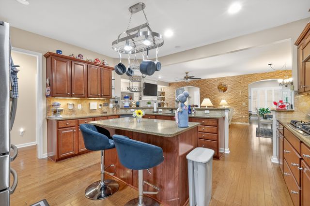 233 Citadel Dr, Mount Juliet, TN 37122