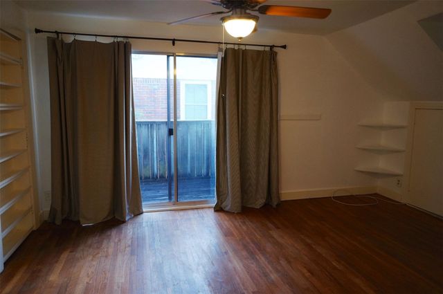 2404 Nottingham Street, Houston, TX 77005