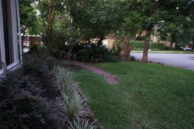 2404 Nottingham Street, Houston, TX 77005
