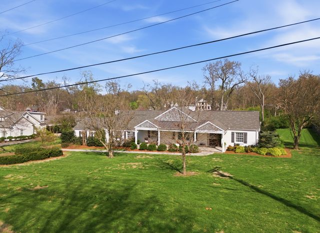 4700 Churchwood Dr, Nashville, TN 37220