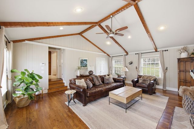 4700 Churchwood Dr, Nashville, TN 37220