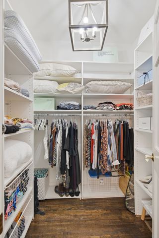 4700 Churchwood Dr, Nashville, TN 37220