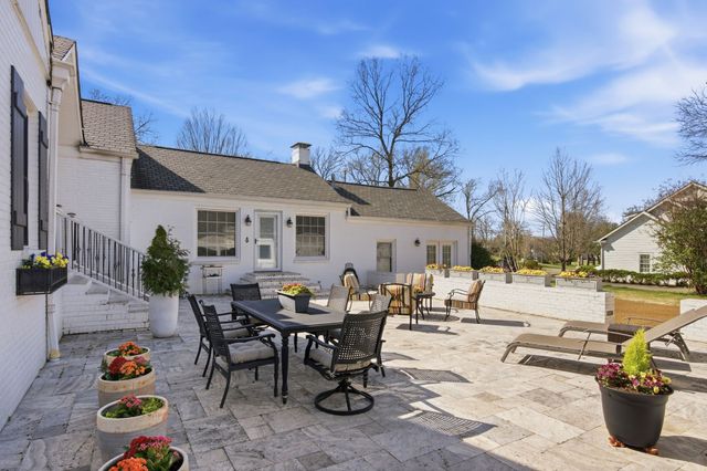 4700 Churchwood Dr, Nashville, TN 37220