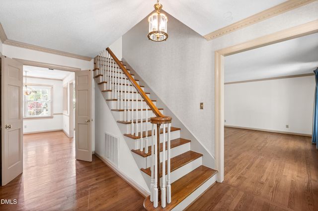 109 Queensferry Road, Cary, NC 27511