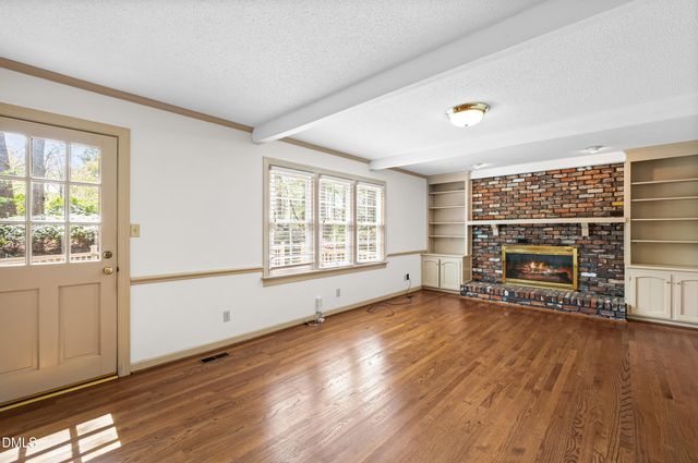 109 Queensferry Road, Cary, NC 27511