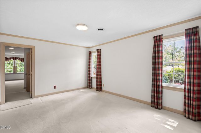 109 Queensferry Road, Cary, NC 27511