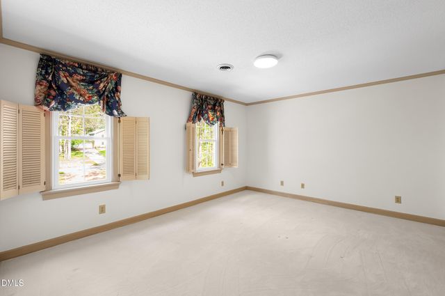 109 Queensferry Road, Cary, NC 27511