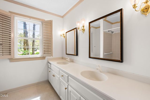 109 Queensferry Road, Cary, NC 27511