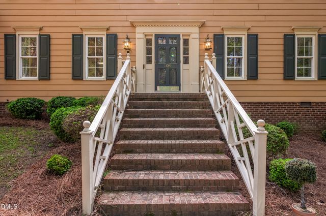 109 Queensferry Road, Cary, NC 27511