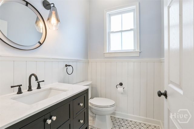 310 E Park Avenue, Savannah, GA 31401