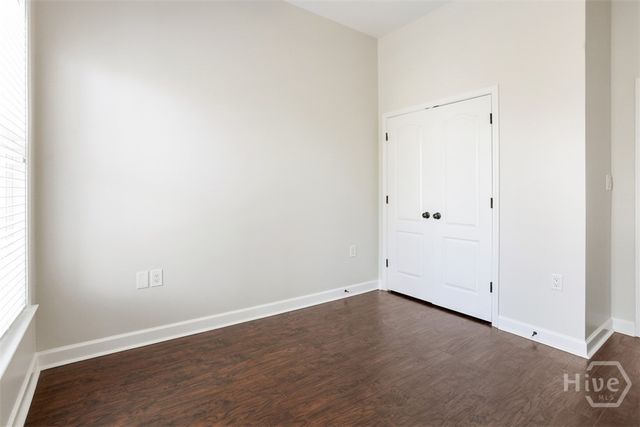 310 E Park Avenue, Savannah, GA 31401