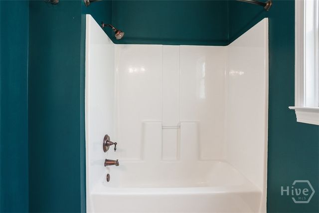 310 E Park Avenue, Savannah, GA 31401