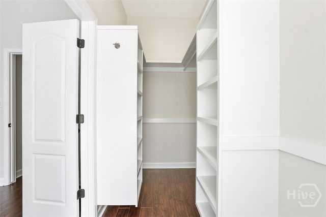 310 E Park Avenue, Savannah, GA 31401