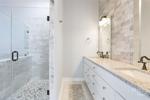 310 E Park Avenue, Savannah, GA 31401