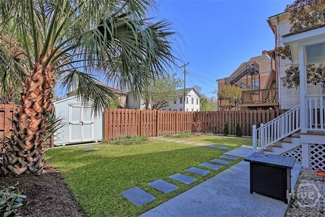 310 E Park Avenue, Savannah, GA 31401