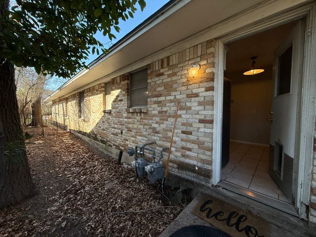 1137 Haines Avenue 1137, Dallas, TX 75208