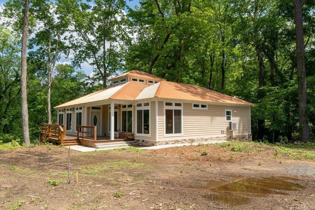 601 River Drive, Heber Springs, AR 72543