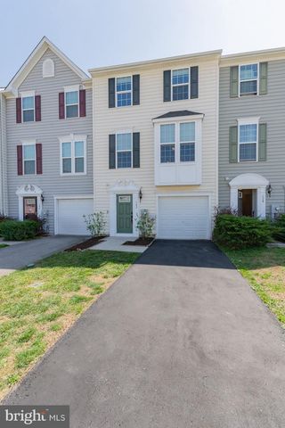 142 NORWOOD DR, Falling Waters, WV 25419