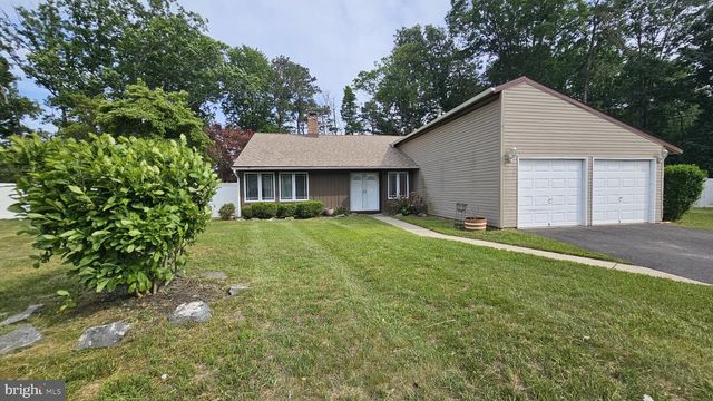 18 EDGEVIEW LN, Sicklerville, NJ 08081