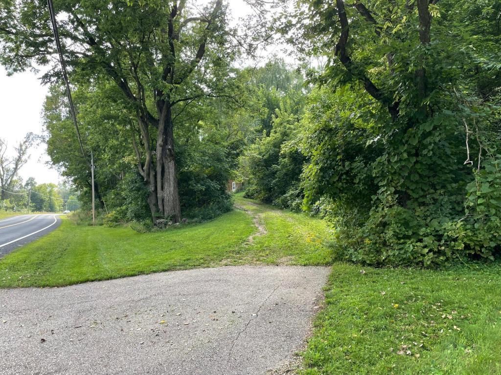 1200 Main Street W, Carver, MN 55315 — exterior