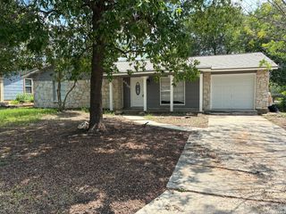 4426 Desert View Dr, San Antonio, TX 78217