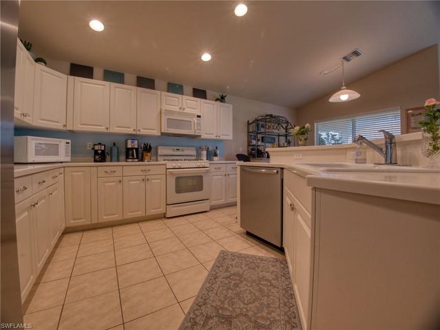 9071 Astonia WAY, Estero, FL 33967