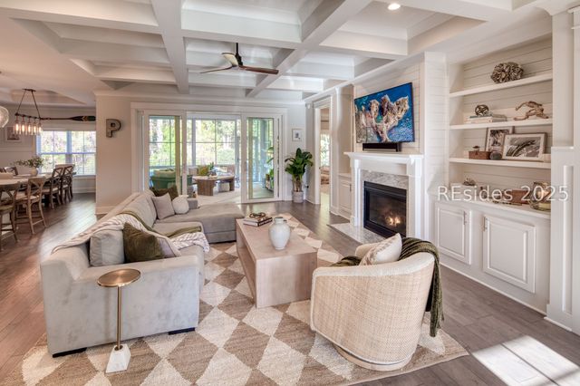 7 Attleboro Pl, Bluffton, SC 29910