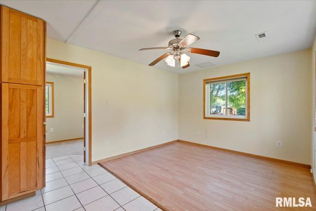 5630 MOLINE Road, Erie, IL 61250