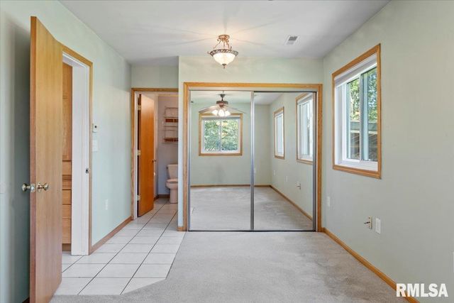 5630 MOLINE Road, Erie, IL 61250