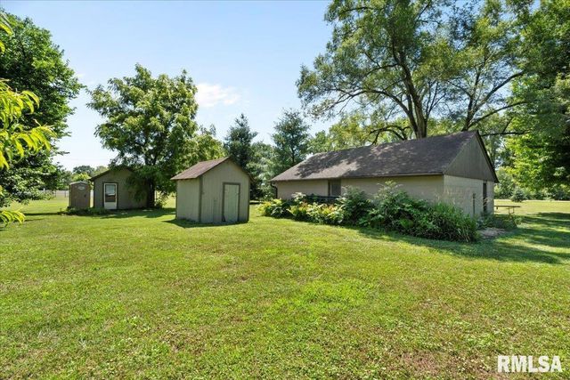 5630 MOLINE Road, Erie, IL 61250