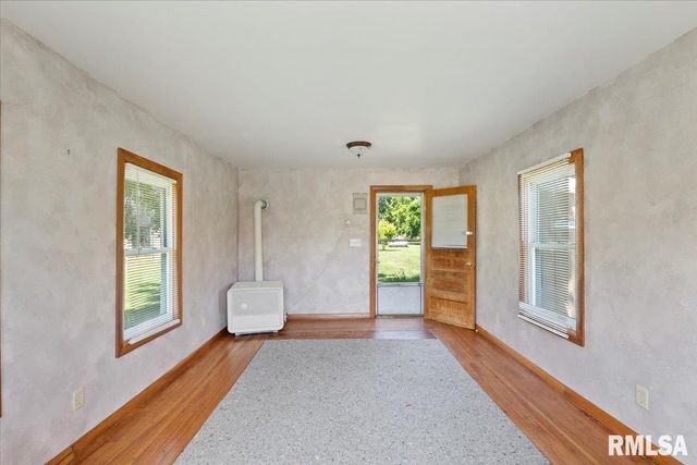 5630 MOLINE Road, Erie, IL 61250