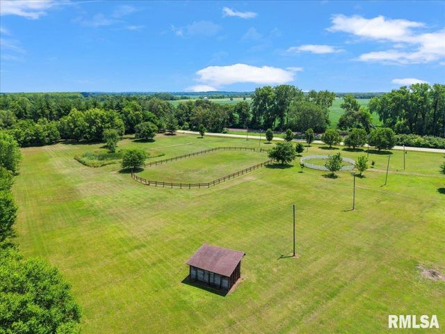 5630 MOLINE Road, Erie, IL 61250