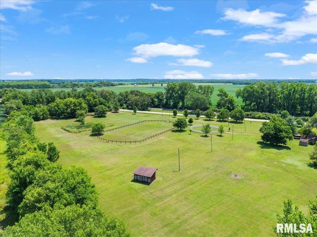 5630 MOLINE Road, Erie, IL 61250