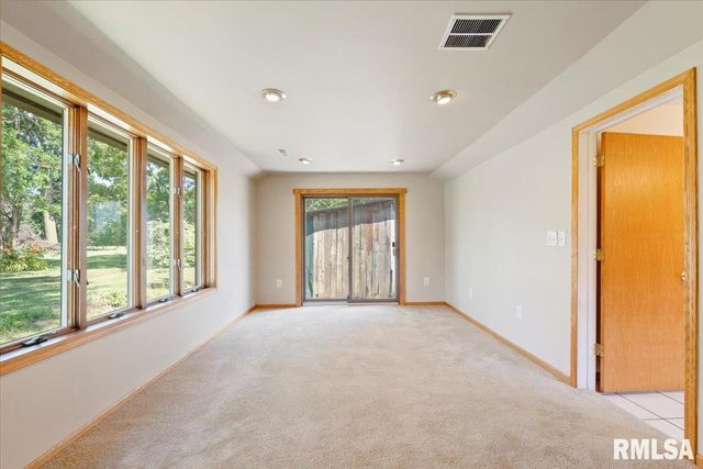 5630 MOLINE Road, Erie, IL 61250