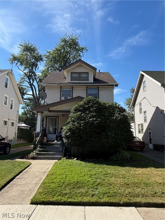 3884 E 42nd Street, Newburgh Heights, OH 44105