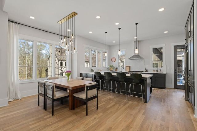 304 Mado Lane, Chattahoochee Hills, GA 30268