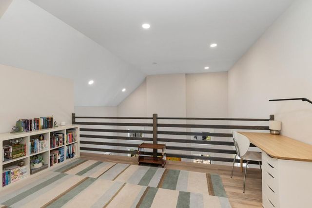 304 Mado Lane, Chattahoochee Hills, GA 30268