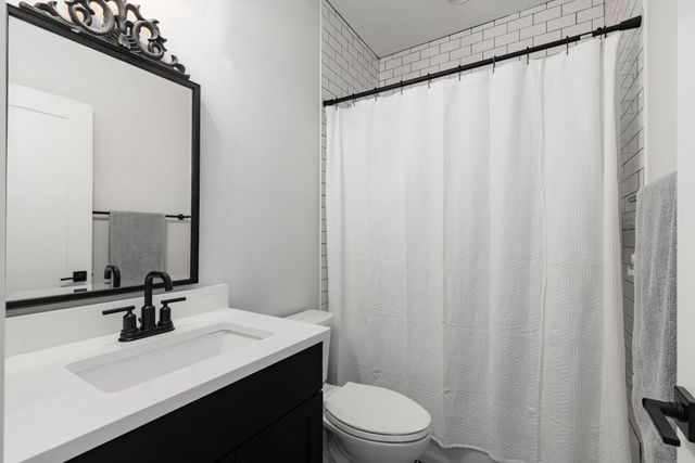 304 Mado Lane, Chattahoochee Hills, GA 30268