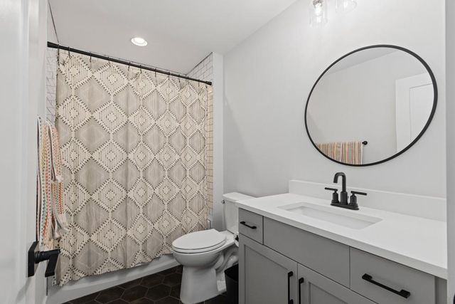 304 Mado Lane, Chattahoochee Hills, GA 30268