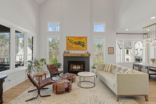 304 Mado Lane, Chattahoochee Hills, GA 30268