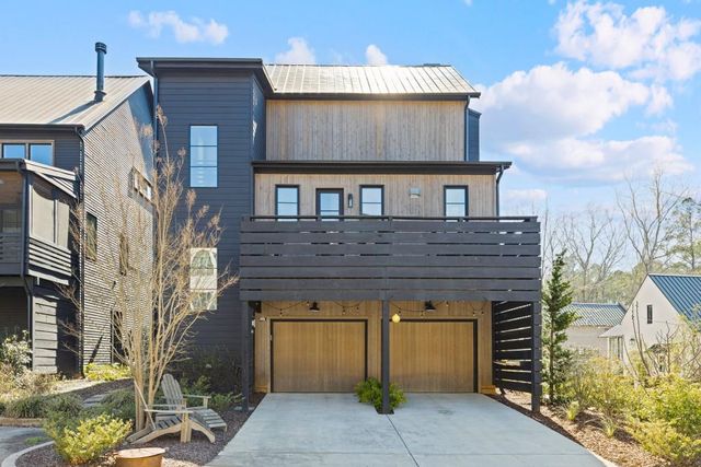 304 Mado Lane, Chattahoochee Hills, GA 30268