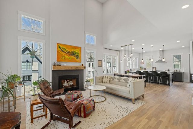 304 Mado Lane, Chattahoochee Hills, GA 30268