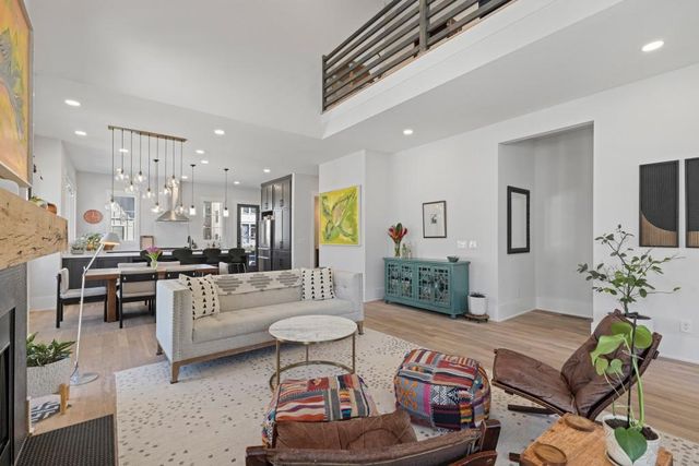 304 Mado Lane, Chattahoochee Hills, GA 30268