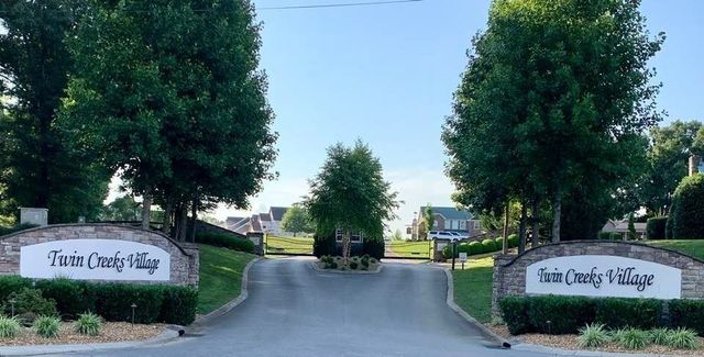 117 Hammock Dr, Winchester, TN 37398