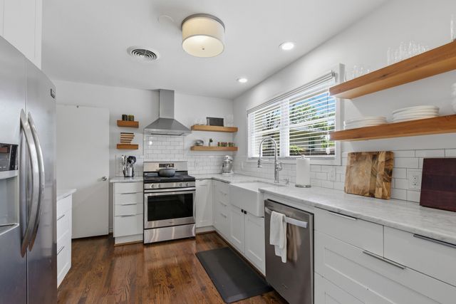 11645 Colmar Street, Dallas, TX 75218