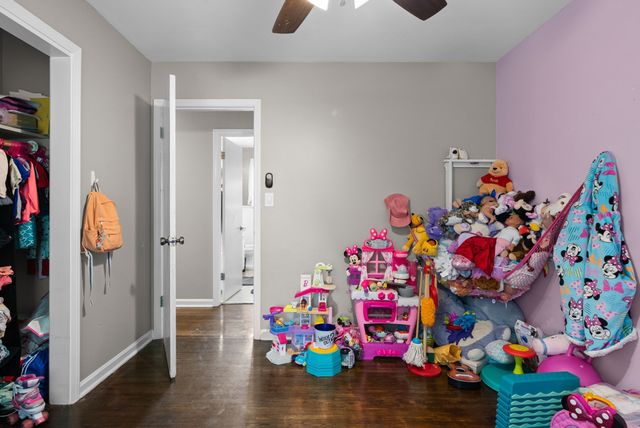 111 Rainbow St, Clarksville, TN 37042