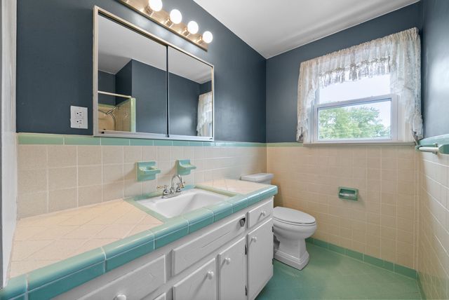 111 Rainbow St, Clarksville, TN 37042