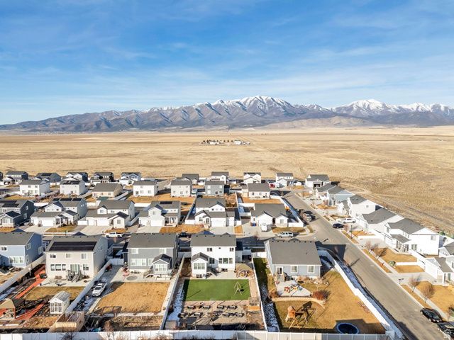 7940 N SEATTLE SLEW RD, Eagle Mountain, UT 84005