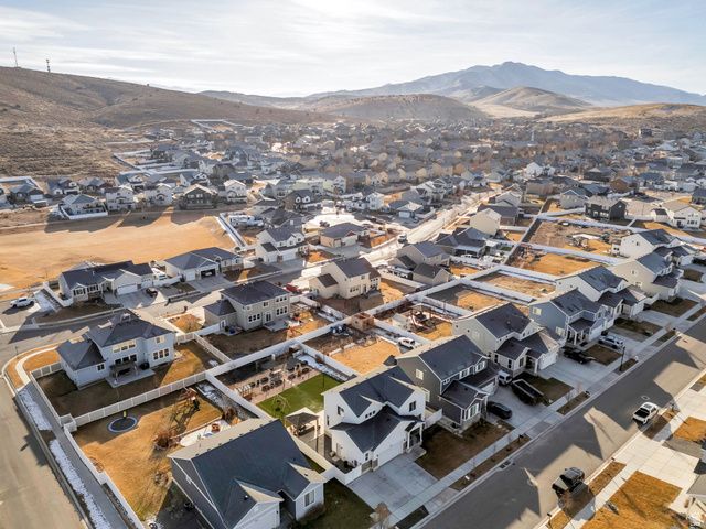 7940 N SEATTLE SLEW RD, Eagle Mountain, UT 84005